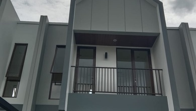 Di Jual Rumah Paramount Petals Curug,Tanggerang Banten