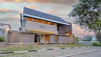 Kostan Mewah Nuansa Bali 2lantai 