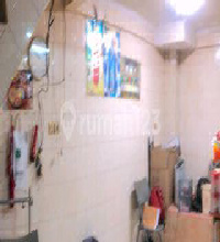 Rumah 2 Lantai Dekat Laksa Tambora Jembatan Lima Jakarta Barat