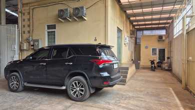 Disewakan Gudang Kavling Dpr Cipondoh