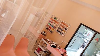 Ruang Usaha Gateway Ahmad Yani Cicadas Dijual Cepat