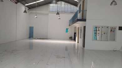 Gudang 2 Lantai Mainroad Bkr Jual Cepat Hadap Utara