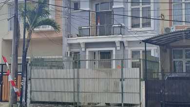 Taman Semanan Indah..... di Jual Rumah 2 LT