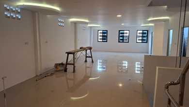 Rumah Kebon Jeruk( Kota)...... Dijual Cepat