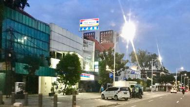 Gedung2,5 Lt&Lokasi Strategis ......Dijual Cepat