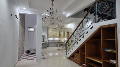 Rumah 3 Lantai Siap Huni Glodok Jakarta Barat