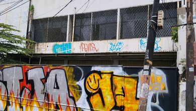 Disewakan Ruko Gandeng 3 Exs Indomaret Daan Mogot Cengkareng