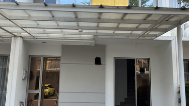 Disewakan Rumah 2 Lantai di Pik2