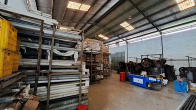 Dijual Gudang Sepatan Timur Tangerang Lt 2972, Lb 660 Akses Container 40 Feet