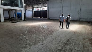 Dijual Gudang Jurumudi Tangerang lt/lb 2500, akses container 40 feet