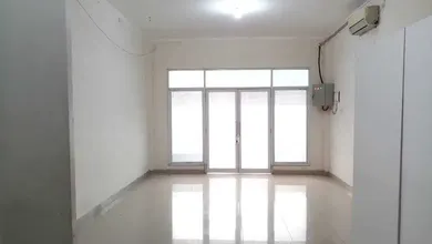 Disewakan Ruko Mutiara Taman Palem 3 Lantai