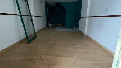 Disewakan Ruko 3 Lantai Permata Taman Palem