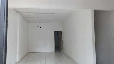 Disewakan Ruko 3.5 Lantai di Taman Palem