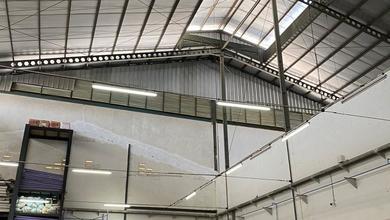  Dijual Gudang Bagus Dan Siap Pakai di Selembaran Jati