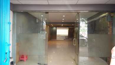 Dijual Dan Disewa Ruko Gandeng di Muara Karang Blok 9, Lokasi Strategis