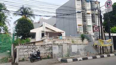 Dijual Cepat Rumah Tua di Pluit Jalan Raya Karina Sayang, Lokasi Strategis