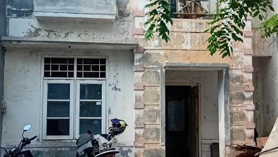 Dijual Rumah Tua di Taman Palem Lestari. Luas 6x21 Hadap Selatan