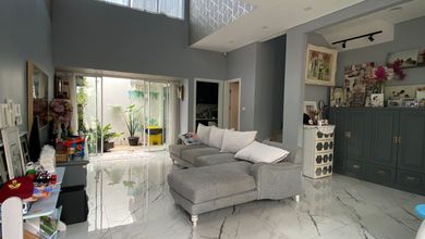 Rumah Rapih dan Siap Huni di Riviera Karang Tengah