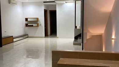 Rumah Siap Huni Di Pantai Indah Kapuk