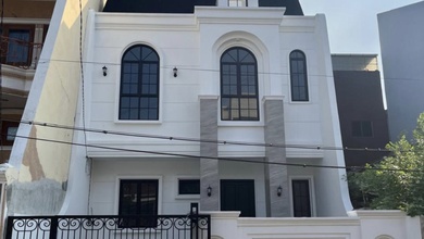 Rumah Baru Siap Huni di Komplek Muara Karang