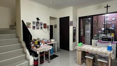 Rumah Siap Huni di Komplek Casa Jardin Daan Mogot