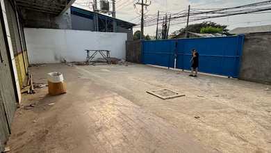 Gudang Siap Pakai Dan Rapi Akses Contener Fasilitas Lift Barang