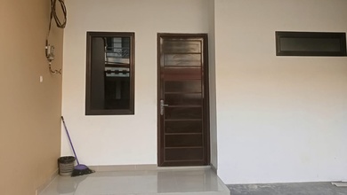 Rumah Newbrand 5x15 3lt Cengkareng Jkt Barat