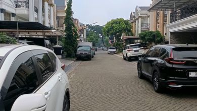 Jual Rumah Eksklusif LT 200 m2 Area Pantai Indah Kapuk, Jakarta Utara
