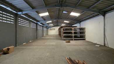 GUDANG KAPUK + KANTOR 3 LANTAI SIAP PAKAI 