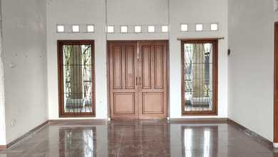 Disewakan Rumah di Komplek Permata Indah Holis Bandung