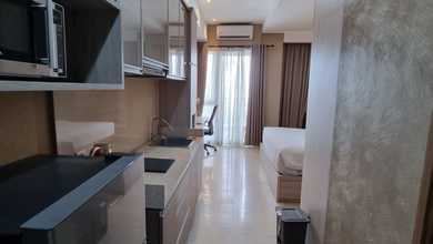 Dijual 4 Unit Furnished Condominium Grande Valore