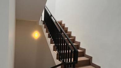 Dijual Cepat Rumah Muara Karang Brand New