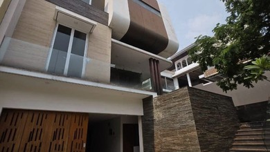 Dijual Rumah Mewah di Katamaran Indah PIK. Luas 358m. rapih Siap Huni