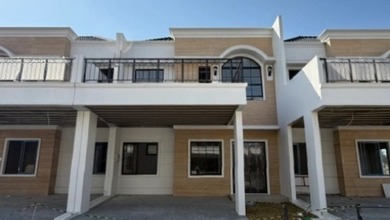 Dijual dan Disewakan Rumah Bukit Nirmala Pik2. Hadap Tenggara