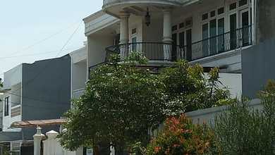 Dijual Rumah Komplek Karang Tengah Permai Lt 300m2