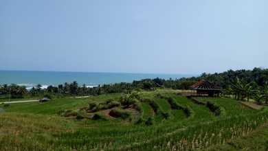 Tanah Cihara, Lebak, Pinggir Jalan Nasional 