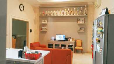 Rumah di Taman Surya 5 Jakarta Barat Brand New