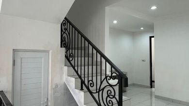 Rumah di Duta Garden Jurumudi Tangerang Full Furnished