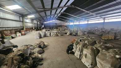 Gudang di Jl Perternakan Kapuk Jakarta Barat