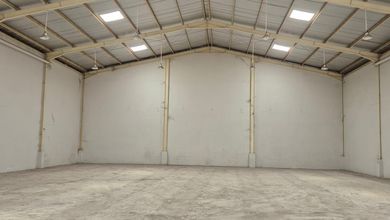 Disewakan dan Dijual Gudang Kavling Dpr Cipondoh Tangerang