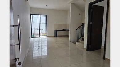 Rumah Green Lake City Cluster Asia Tangerang