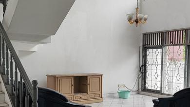 Rumah Taman Himalaya Lippo Karawaci Tangerang