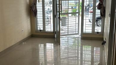 Rumah Green Lake City Cluster Amerika Latin