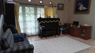 Dijual Rumah Mewah Hoek Full Furnish di Citra 3 Jakarata Barat