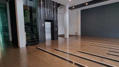 Gedung Fatmawati, Hadap Jalan Raya, Dekat Mrt