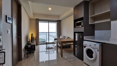 Goldcoast Apartment Pik 1 Bedroom Furnished dan Seaview