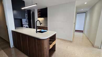 Goldcoast Apartment 3 Bedrooms Interior, Harga Investor!