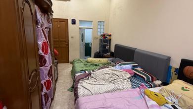 Rumah Pluit Kondisi Bagus, Dijual Murah !