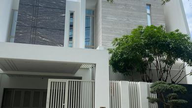 Rumah Mewah Pik 450Meter, Furnished Interior