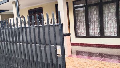 Disewakan Rumah Gatot Subroto, Dekat Trans Studio Mall Bandung, Strategis Siap Huni